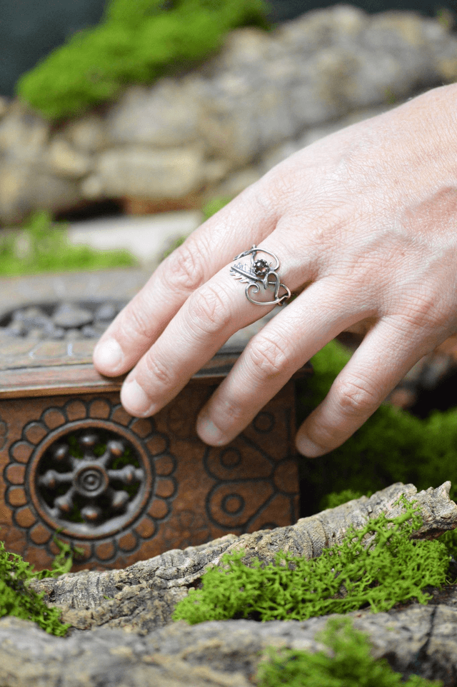 Bague Elfique - Grenat T51 à 57, feuille de chêne