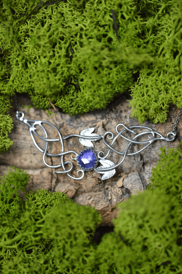 Collier Elfique - Iolite, feuilles de lierre