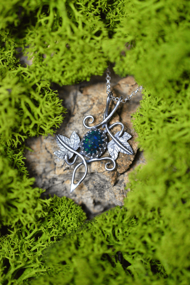 Pendentif Elfique - Opale, feuilles de lierre