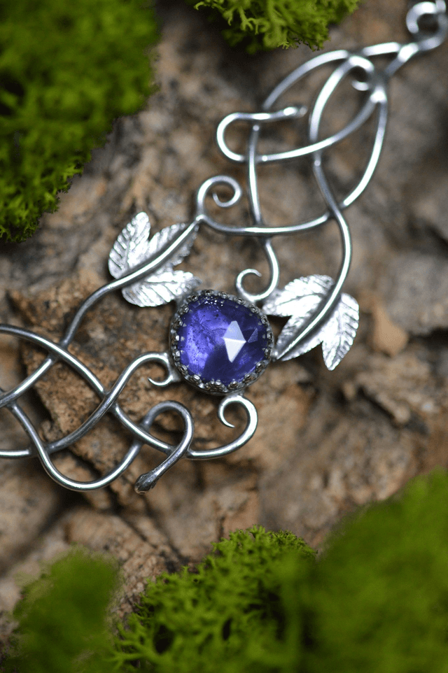 Collier Elfique - Iolite, feuilles de lierre