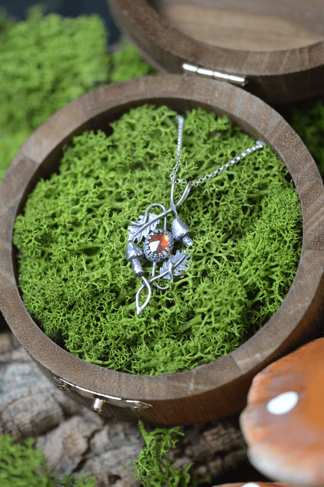 Pendentif Elfique - Grenat et champignons n°2