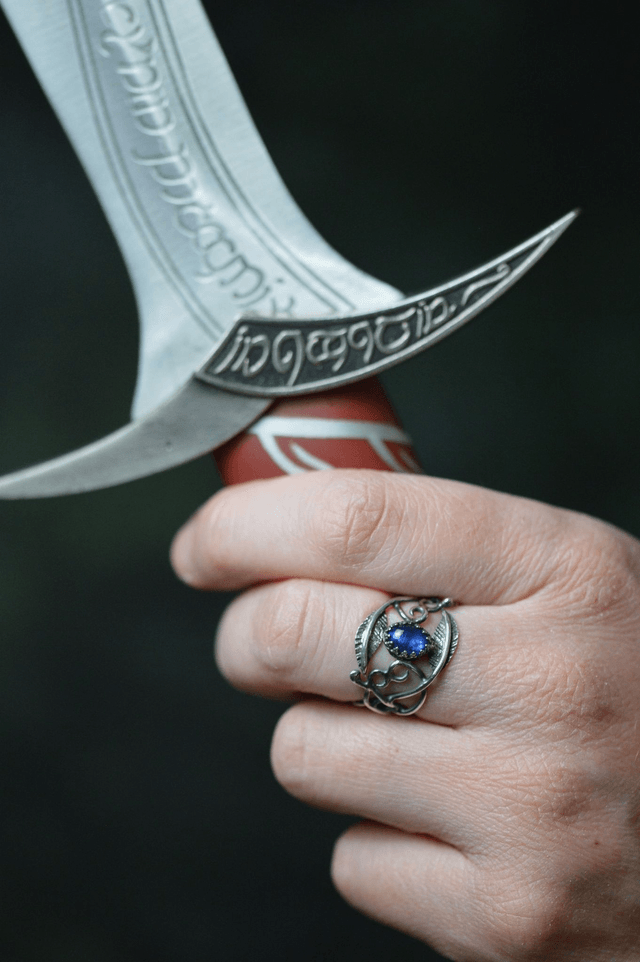 Bague Elfique - Cyanite bleu foncé T52 à 60, feuilles simples