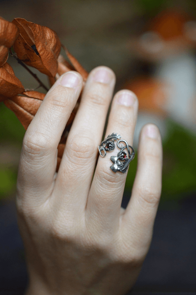 Bague Elfique - Grenat et champignons, T46 à 49