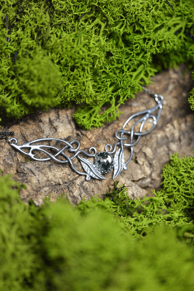Collier Elfique - Agate Mousse, feuilles simples