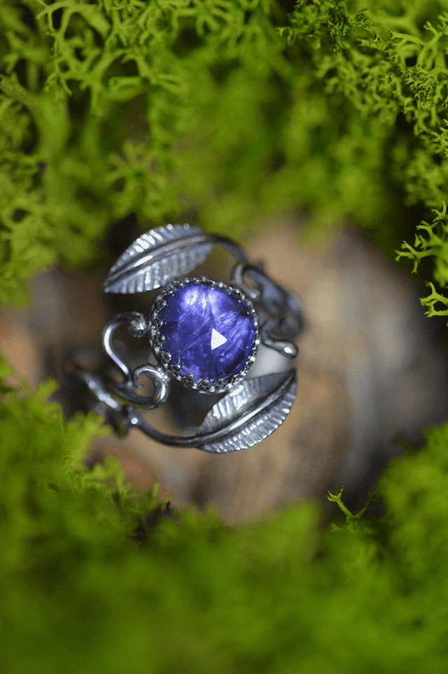 Bague Elfique - Iolite T52 à 59, feuilles simples