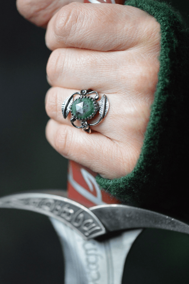 Bague Elfique - Emeraude T46 à 50, feuilles simples