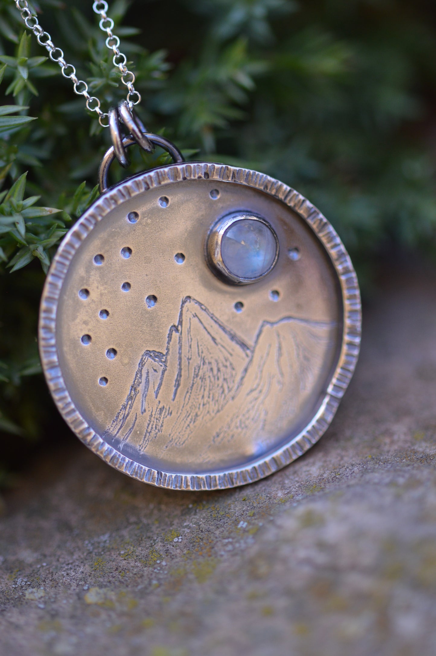 Pendentif -  Sommets Enneigés "Paysages Nocturnes"