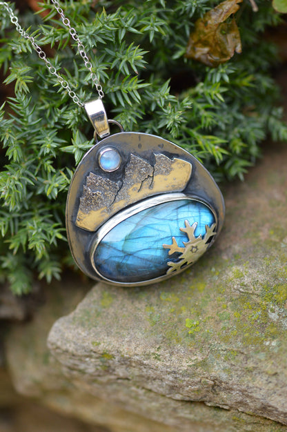 Pendentif -  N°2 "L'Esprit des Montagnes"