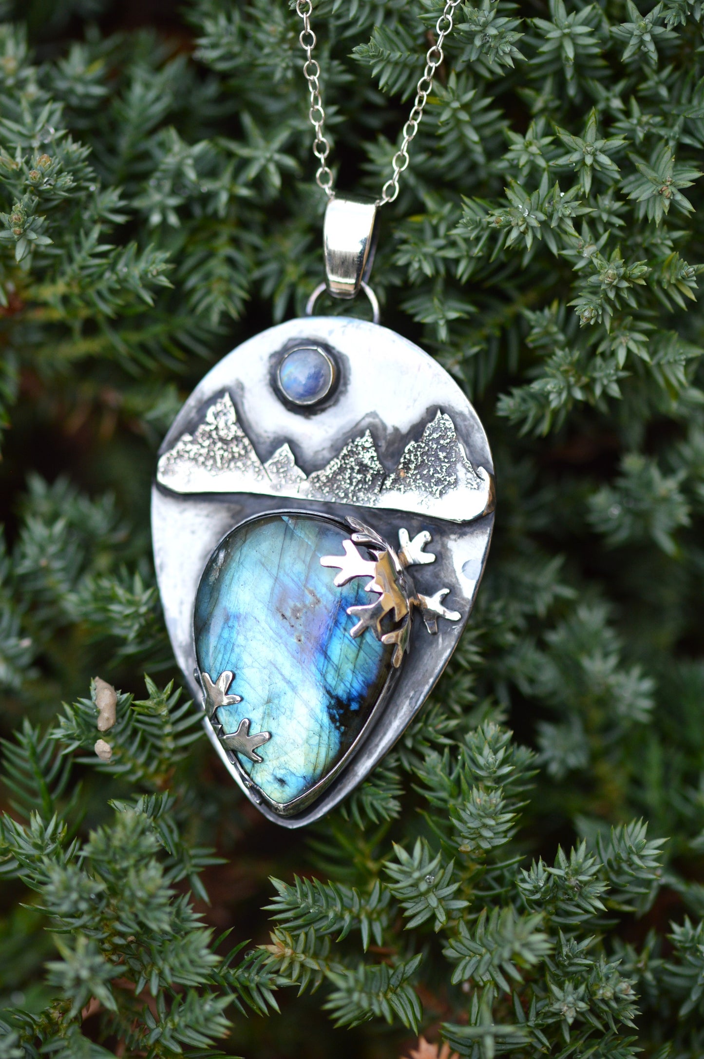 Pendentif -  N°1 "L'Esprit des Montagnes"