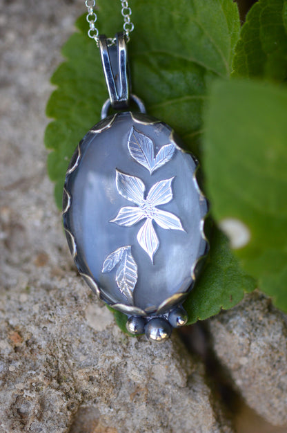 Pendentif -  Fleur de verre