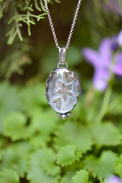 Pendentif -  Fleur de verre